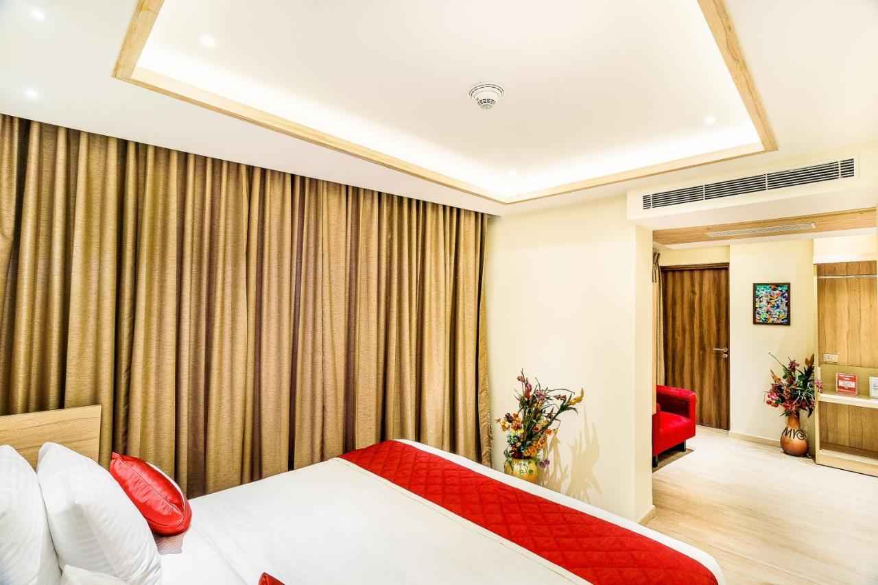Hotel Jagadish International-Sankey Road Bangalore Bagian luar foto